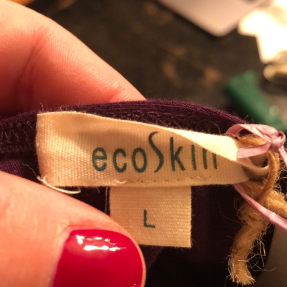 NWT ECOSKIN AMHERST DRESS - Picture 7 of 7